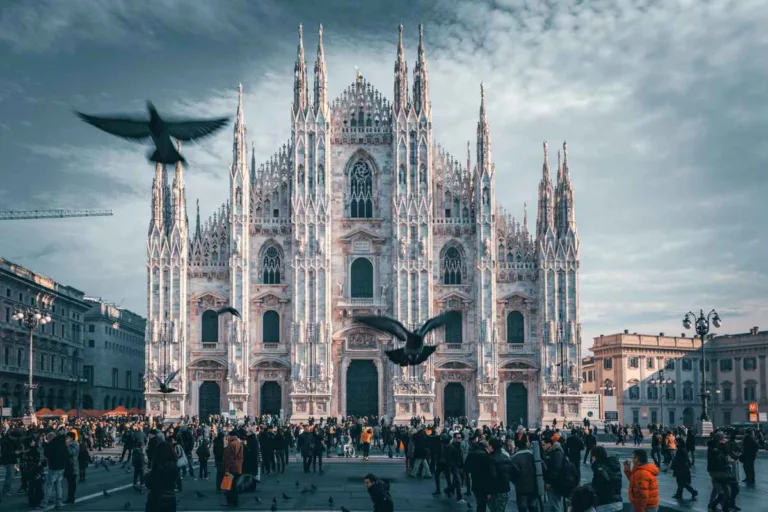 duomo di milano cathedral 768x512