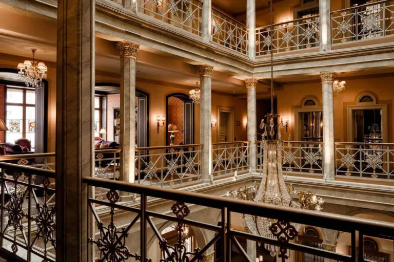 Grand Hotel Les Trois Rois Grand Hotel Les Trois Rois