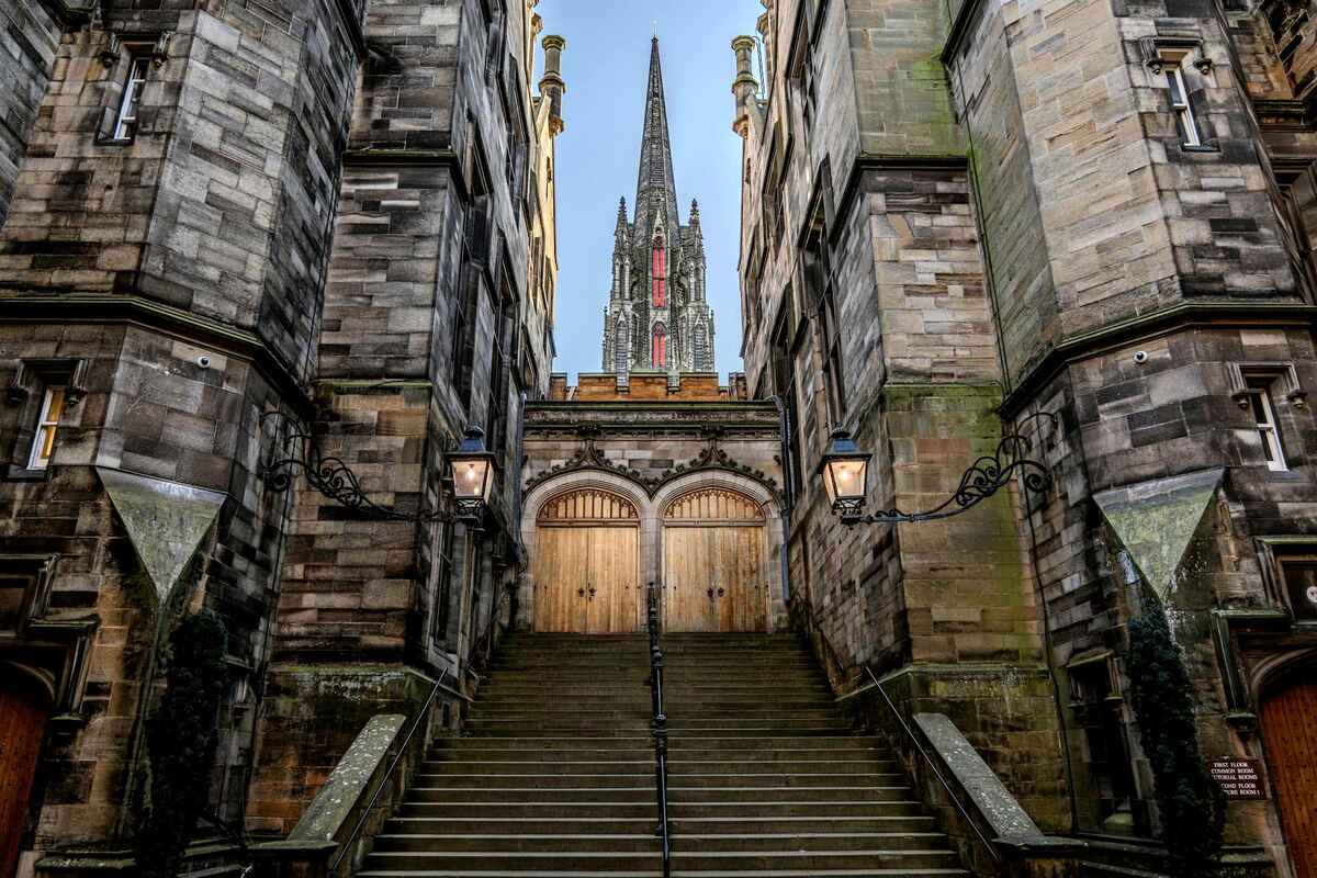 edinburgh travel guide